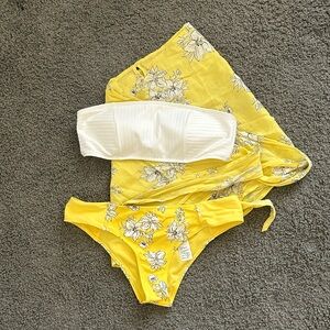Abercrombie & Fitch Floral Yellow and White Bikini Set